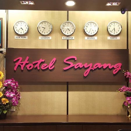 Sayang Hotel Кулай Екстериор снимка